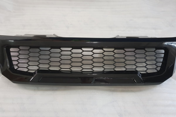NISSAN NAVARA NP300 GRILL V2