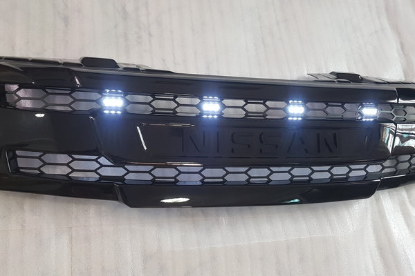 NISSAN NAVARA D40 PRE-FACELIFTFULL GRILL REPLACEMENT GLOSS  BLACK VERSION! /PATHFINDER R51