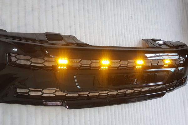 NISSAN NAVARA
D40 PRE-FACELIFT
2005-2010
FULL GRILL REPLACEMENT 
BLACK LOGO
GLOSS BLACK GRILL VERSION! 
/PATHFINDER R51 AMBER LEDS