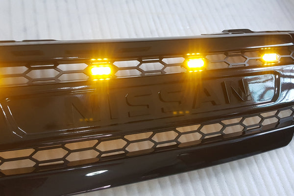 NISSAN NAVARA
D40 PRE-FACELIFT
2005-2010
FULL GRILL REPLACEMENT 
BLACK LOGO
GLOSS BLACK GRILL VERSION! 
/PATHFINDER R51 AMBER LEDS