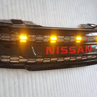 NISSAN NAVARA
D40 PRE-FACELIFT
2005-2010
FULL GRILL REPLACEMENT
RED LOGO
GLOSS BLACK VERSION! 
/PATHFINDER R51 AMBER LEDS