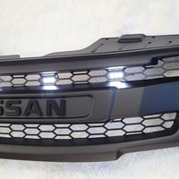 NISSAN NAVARA D40 PATHFINDER/ FACELIFT COMPLETE V2 GRILL BLACK LOGO 2010-2015