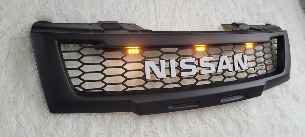 NEW RELEASE NISSAN NAVARA D40 PRE-FACELIFT /PATHFINDER R51 FULL GRILL WHITE VERSION