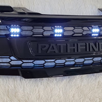 NISSAN PATHFINDER 2005-2010 GRILL PATHFINDER LOGO GLOSS BLACK