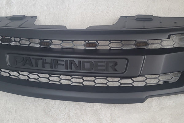 NISSAN PATHFINDER/ FACELIFT COMPLETE V2 GRILL AMBER LEDS 2010-2015