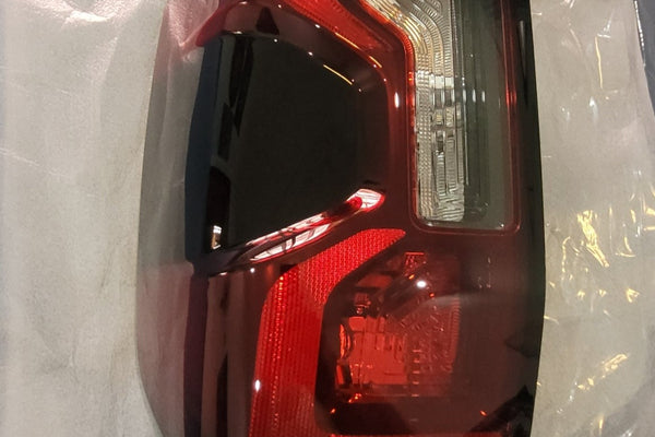 Genuine Ford Next Gen Ranger 2023-2025 Rear Light Unit(Non BLIS radar sensor) FOGLIGHT VERSION!