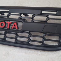 TOYOTA HILUX FULL GRILL 2005-2011 MK7 RED LOGO AMBER LED'S