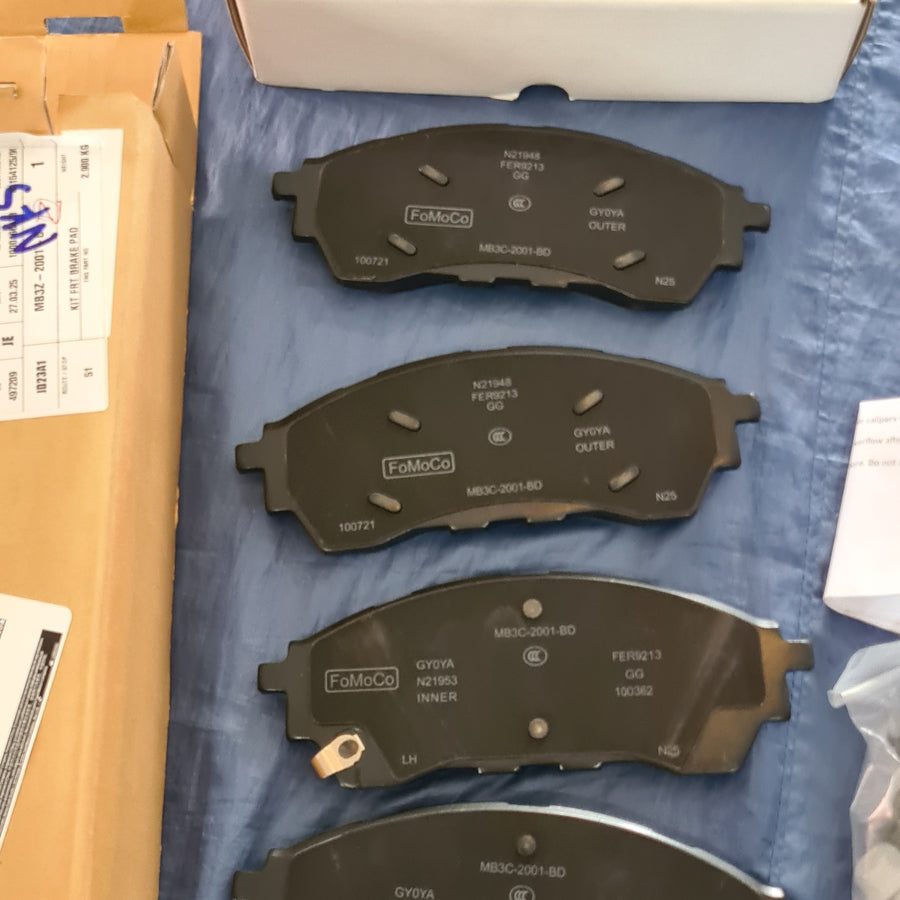 GENUINE FORD RANGER RAPTOR V6 3.0 FRONT  PADS 2023-2025 NEXT GEN