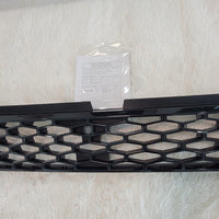 GR GLOSS COMPLETE GRILL TOYOTA HILUX 2026 Pre-order