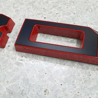 FORD RANGER 

GRILL LETTERS

   'F-O-R-D'

RED/BLACK  LETTERS