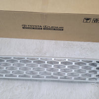 PRE-ORDER TOYOTA HILUX 2026 GENUINE WHITE GRILL