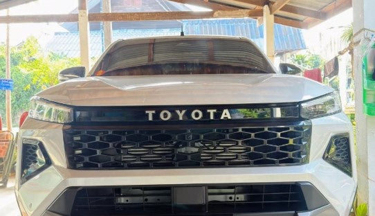 PRE-ORDER TOYOTA HILUX 2026 GENUINE SATIN BLACK GRILLS