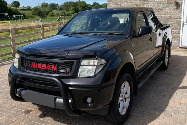 NISSAN PATHFINDER 2005-2010 GRILL RED NISSAN V2