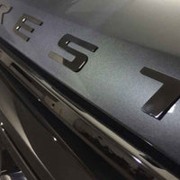 Ford Everest Bonnet logo