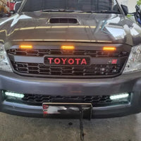 TOYOTA HILUX  FULL GRILL 2012-2014 MK7 RED LOGO AMBER LED'S