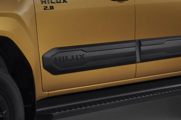 GENUINE BODY CLADDING SIDE MOLDING BLACK TRIM  FITS TOYOTA HILUX  2026 4 DOOR