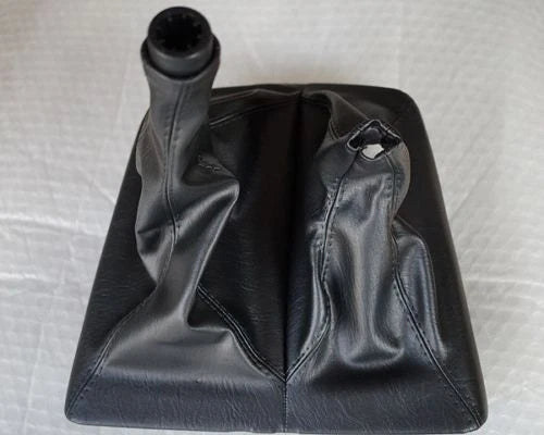 Toyota Hilux Gearstick /4wd selector Surround  Leather  2006-2015
