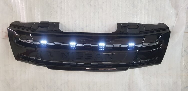 NISSAN NAVARA D40 2005-2010 GRILL BLACK NISSAN