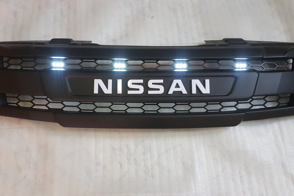 NISSAN NAVARA D40 2005-2010 GRILL White Nissan