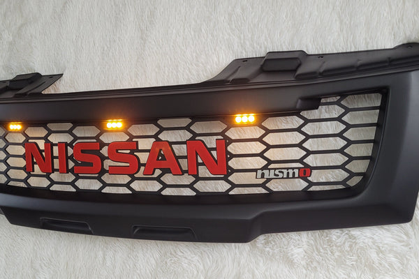 NISSAN NAVARA D40 2005-2010 GRILL RED NISSAN V29